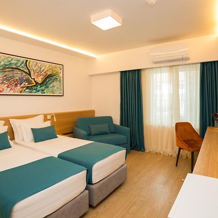 Hotel Admiral Budva Ngoại thất bức ảnh