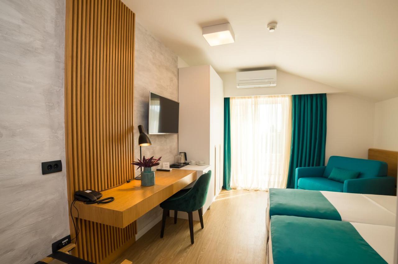 Hotel Admiral Budva Ngoại thất bức ảnh
