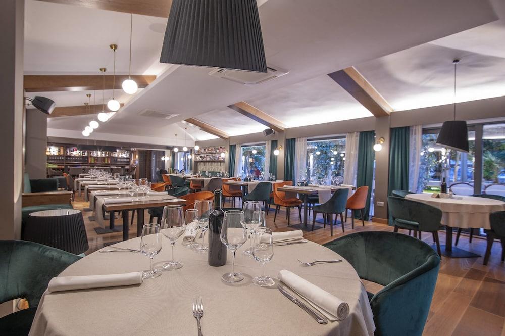 Hotel Admiral Budva Ngoại thất bức ảnh